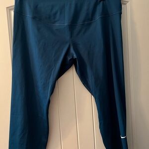 Nike Blue Athletic Leggings